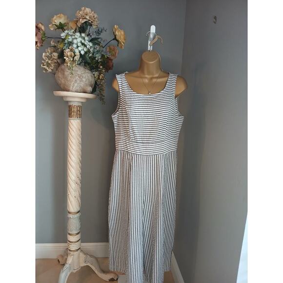 Perception Pants - Perception Jumpsuit Womens Sz 8 White Black Striped Sleeveless Wide Leg Back Zip